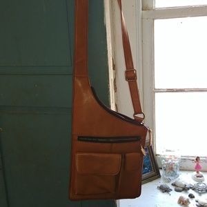 Over the shoulder sling purse pocketbook